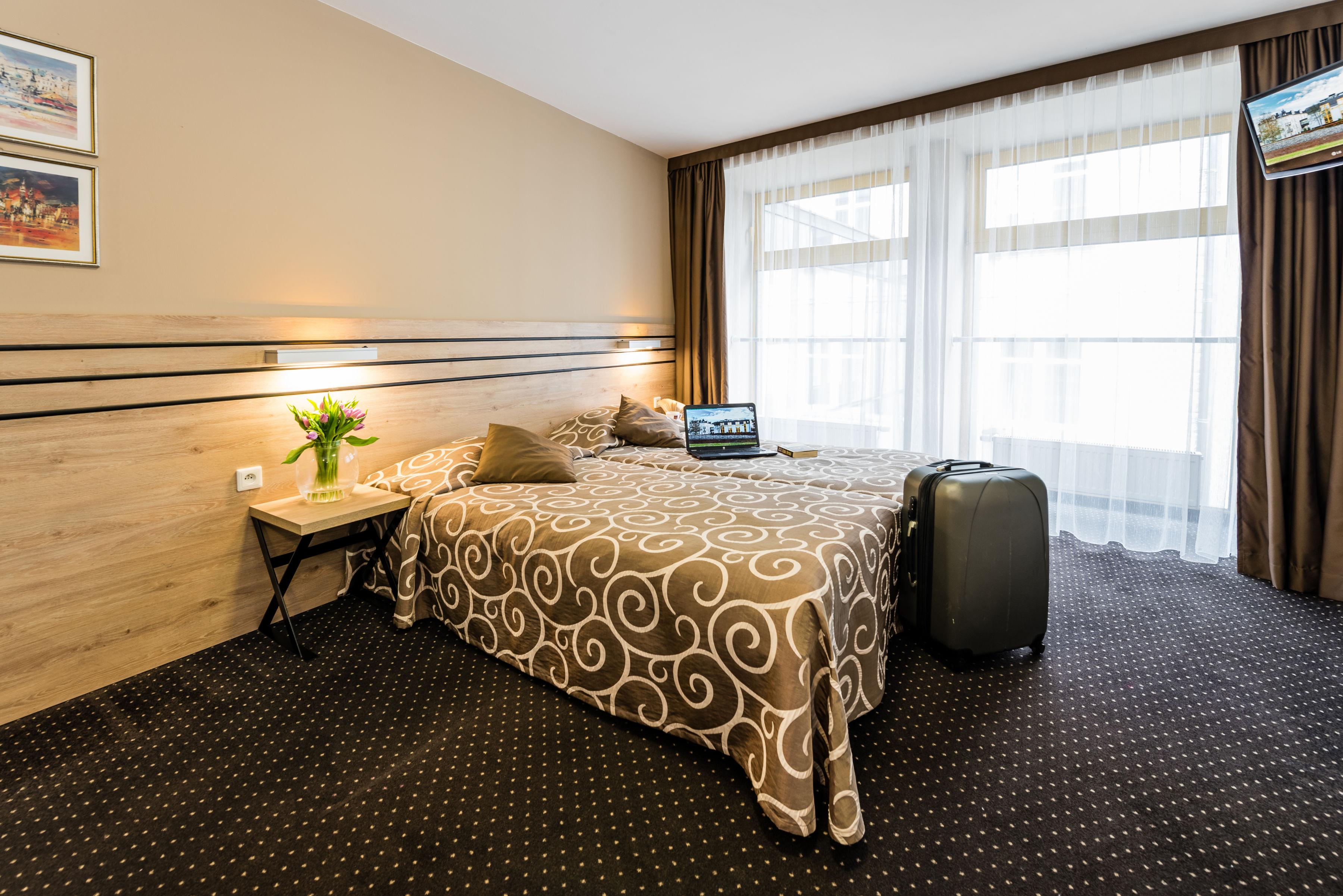 Hotel Wilga Краков Экстерьер фото