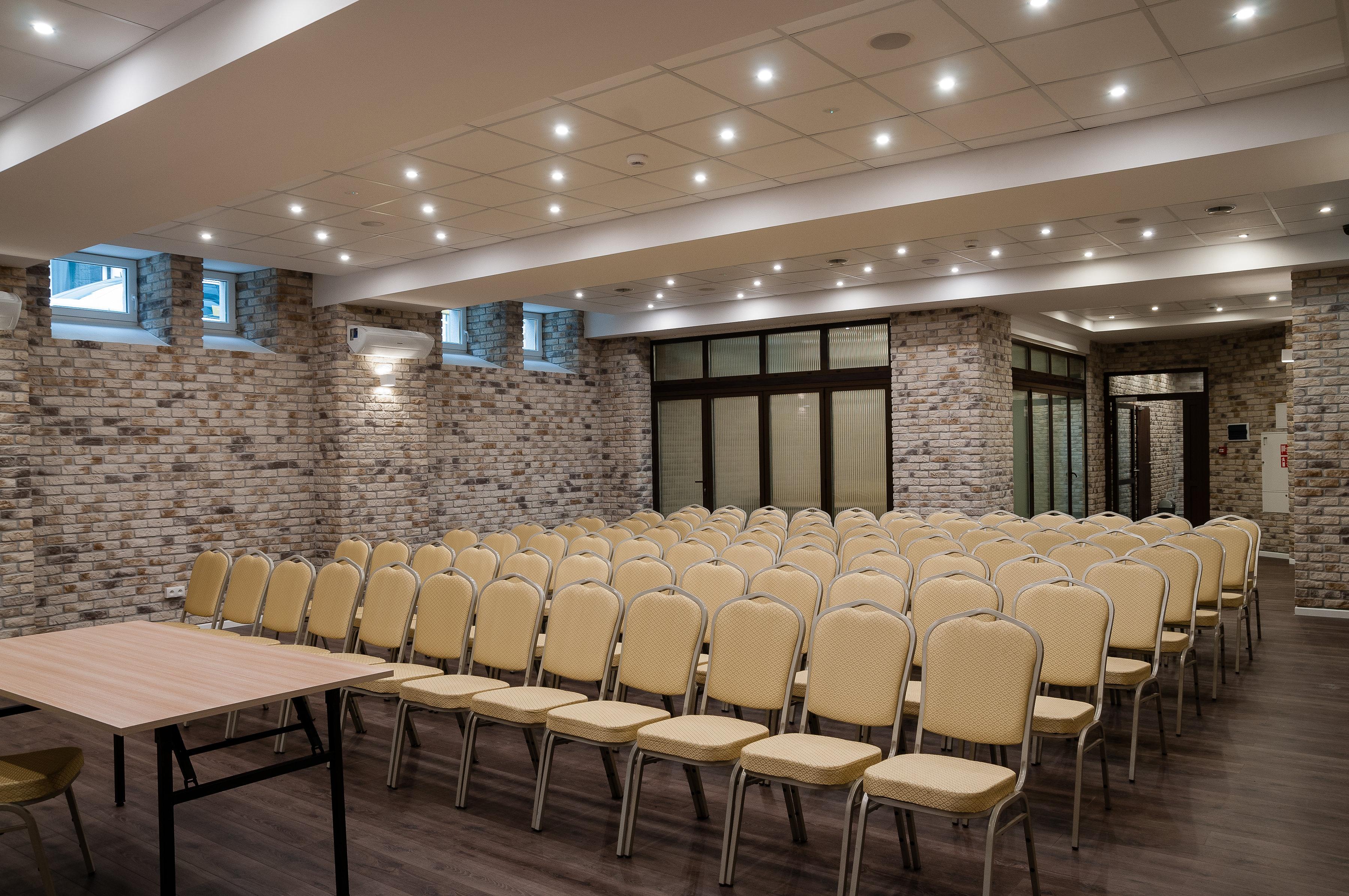 Hotel Wilga Краков Экстерьер фото