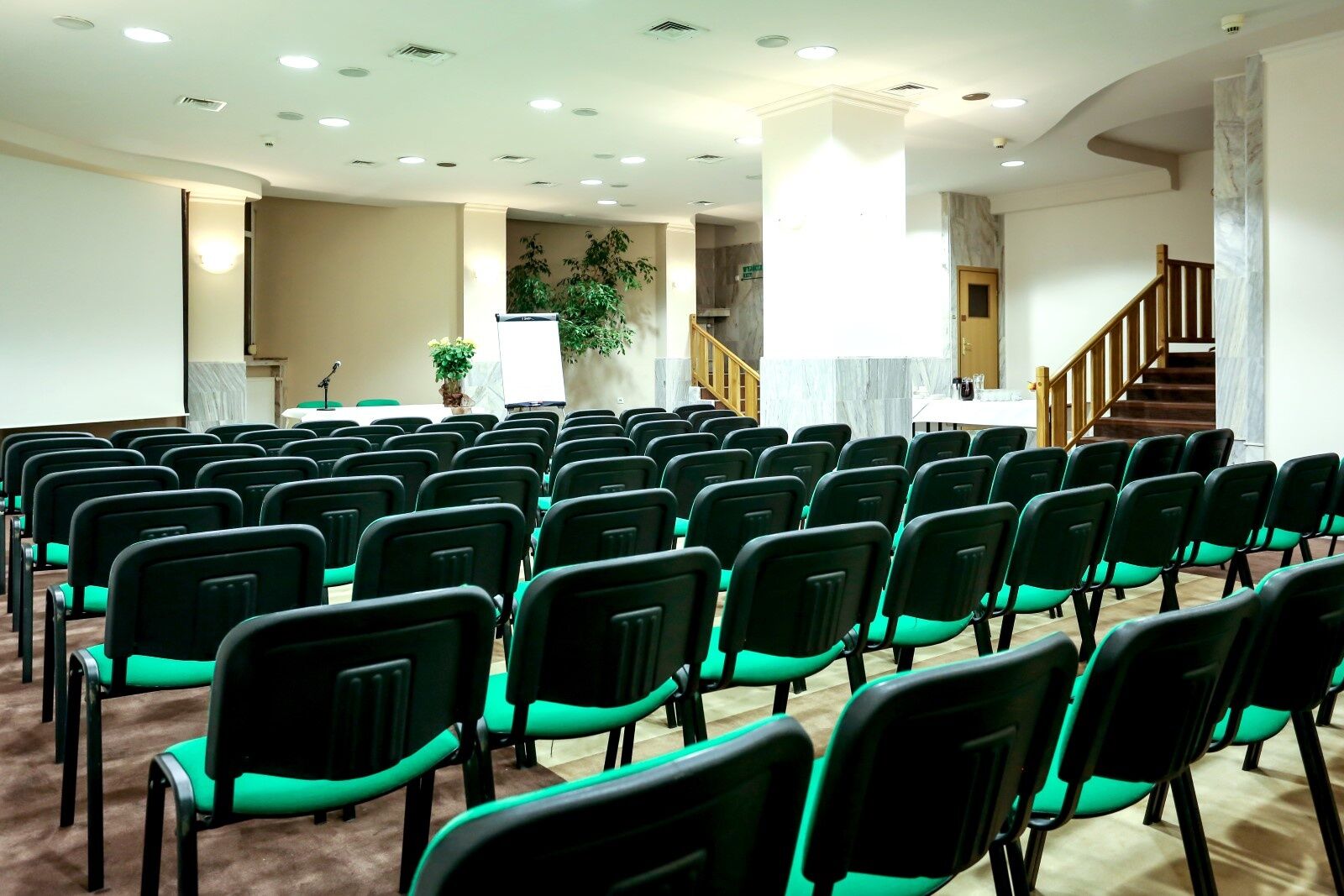 Hotel Wilga Краков Экстерьер фото