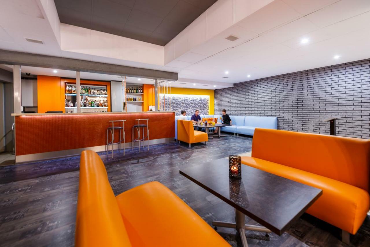 Hotel Wilga Краков Экстерьер фото