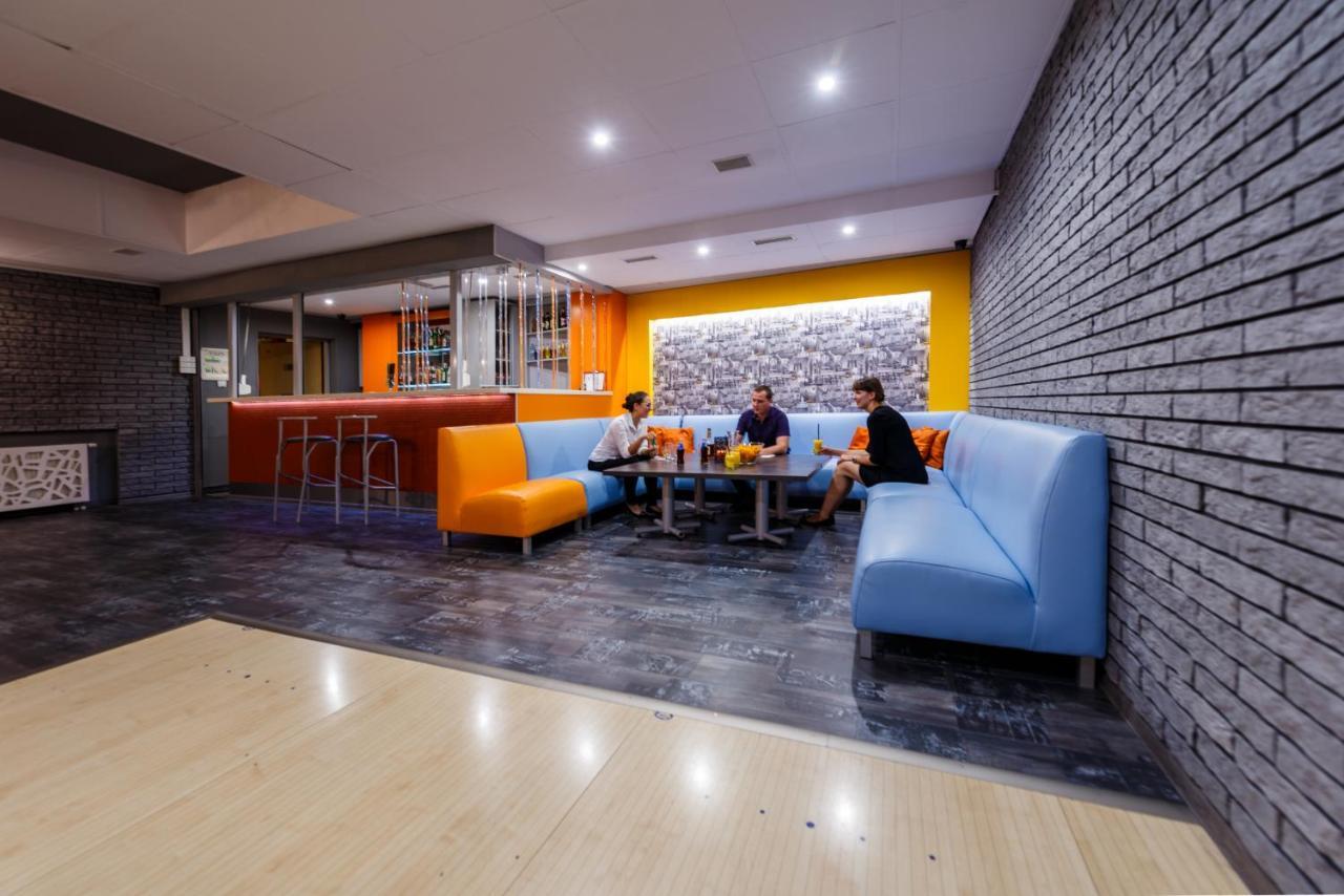 Hotel Wilga Краков Экстерьер фото